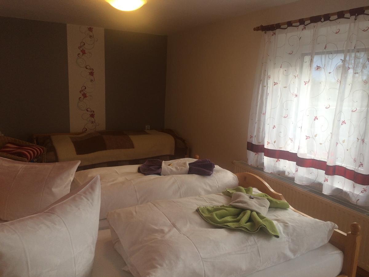 Ferienwohnung Guerth Kleinhennersdorf Zewnętrze zdjęcie